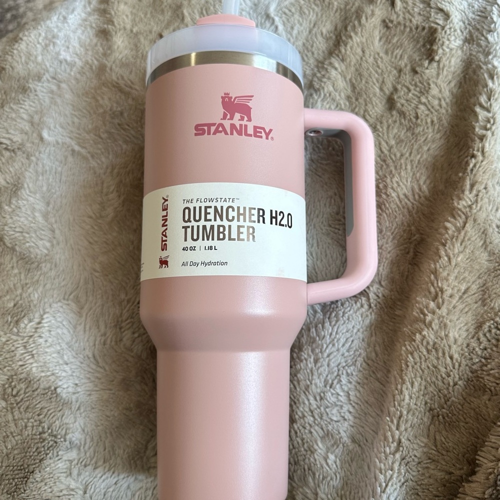 STANLEY Limited Edition Pink Dusk 40oz Quencher H20 FlowState Tumbler Mug RARE